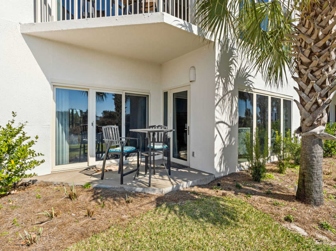 Enjoy the peaceful patio and garden area for that first morning or late afternoon beverage. It's just a short walk to the beach from here.