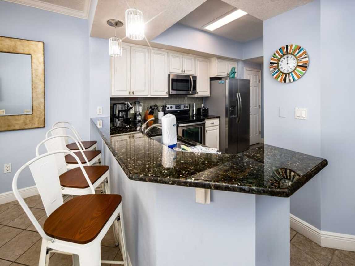 Kitchen - Waters Edge Resort Unit 311 Okaloosa Island Fort Walton Beach Vacation Rentals