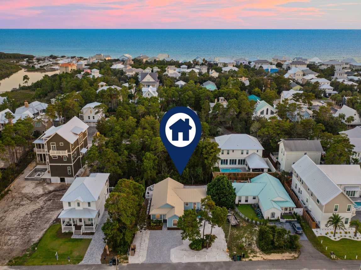 Sandy Daze - Adorable Pet-Friendly 30A Vacation Rental House with Guest House and Hot Tub in Santa Rosa Beach, Florida - Bliss Beach Rentals