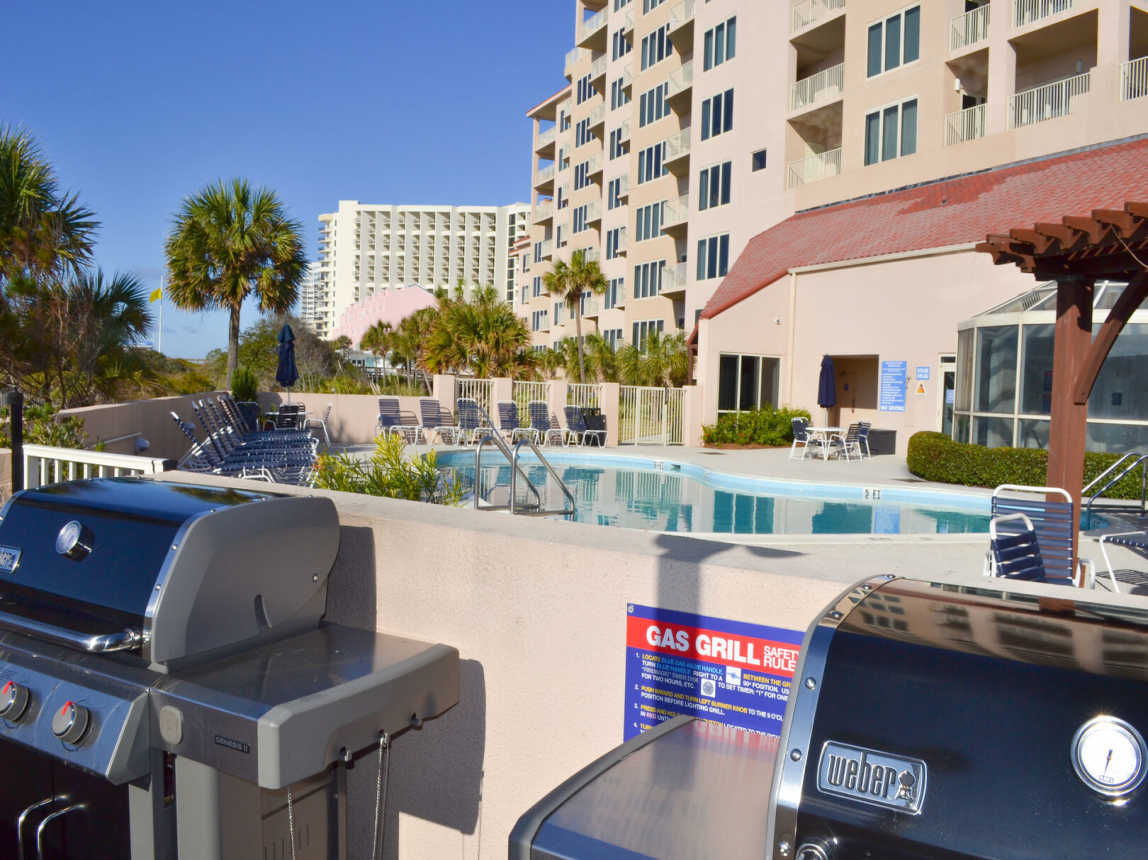 Beach Manor 0113 - Beach Daze_22