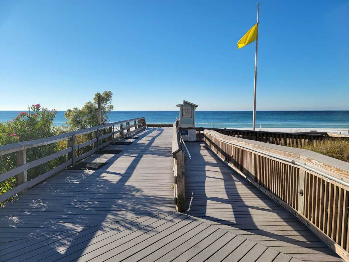 Beach Manor 0113 - Beach Daze_23