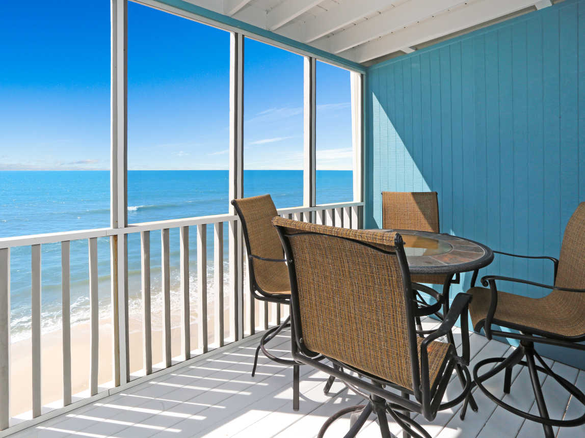 Gulf Front Deck Seating