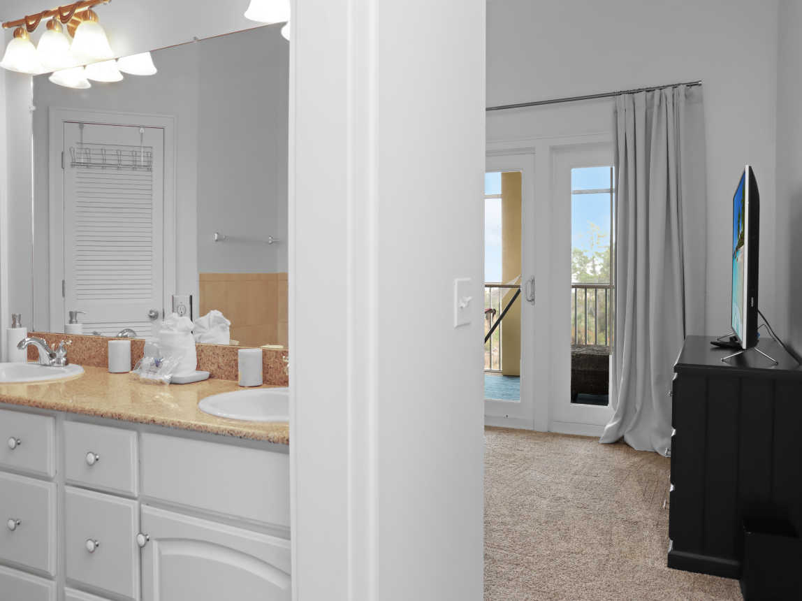 Bedroom 1 - Master Bathroom