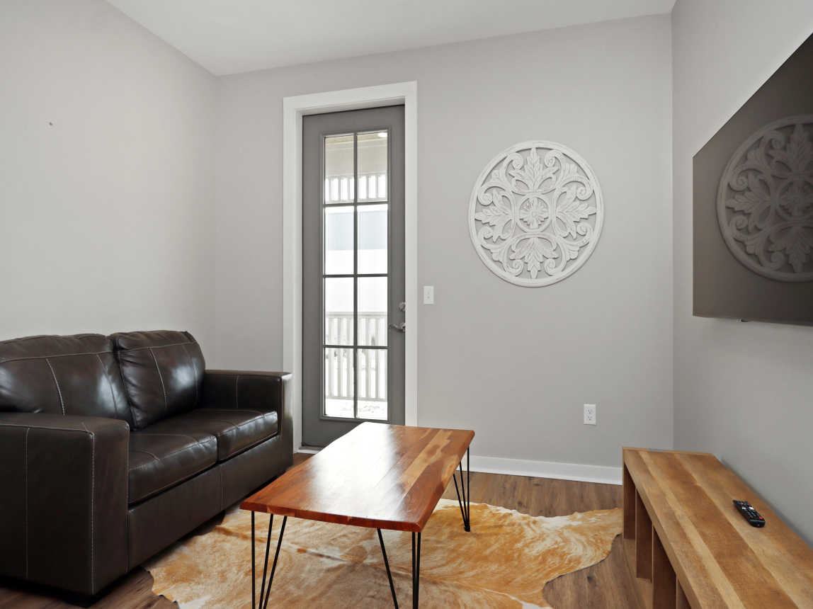 Upstairs Sitting Area with Access onto Deck