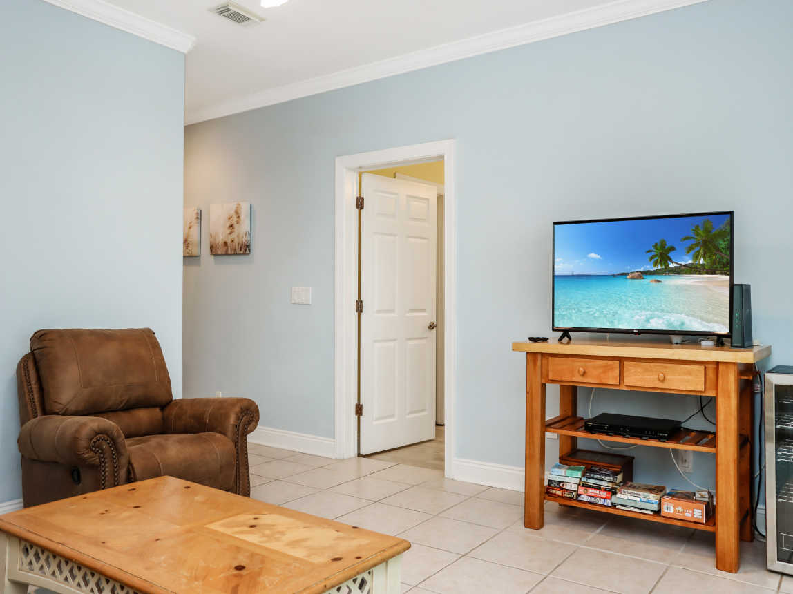 First Floor Living Area with TV