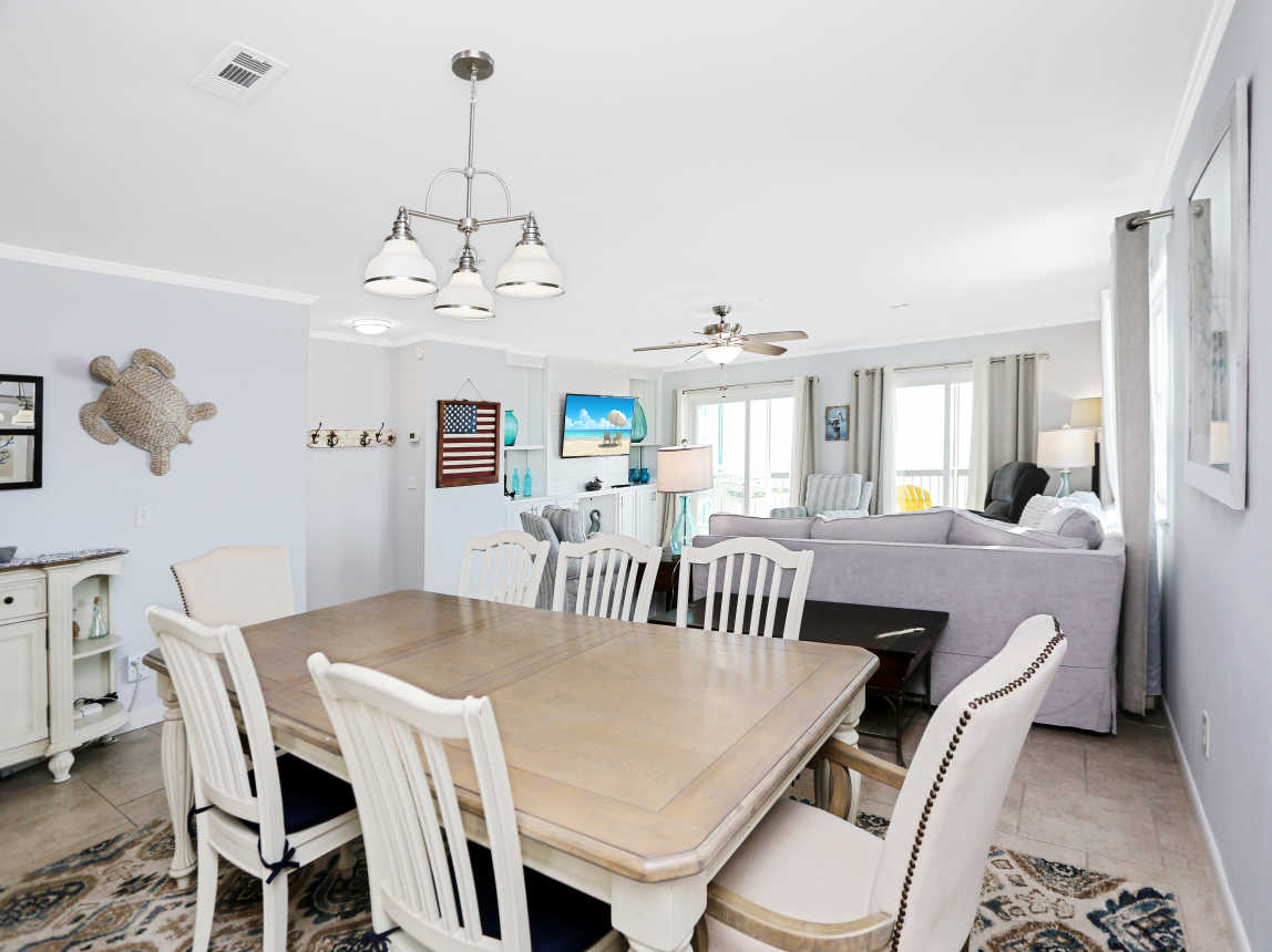 Dining & Living Area