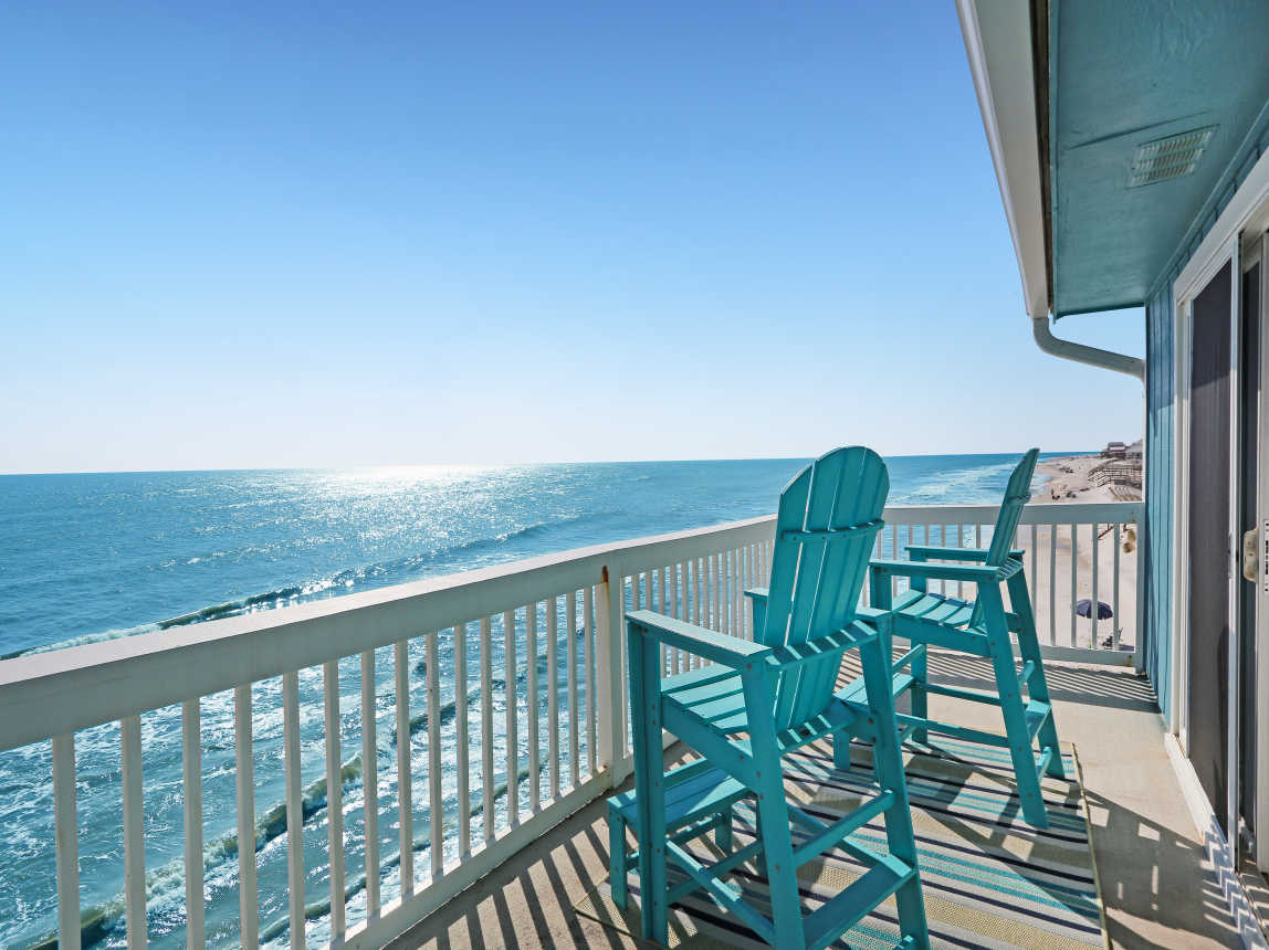 Bedroom 1 - Gulf Front Deck