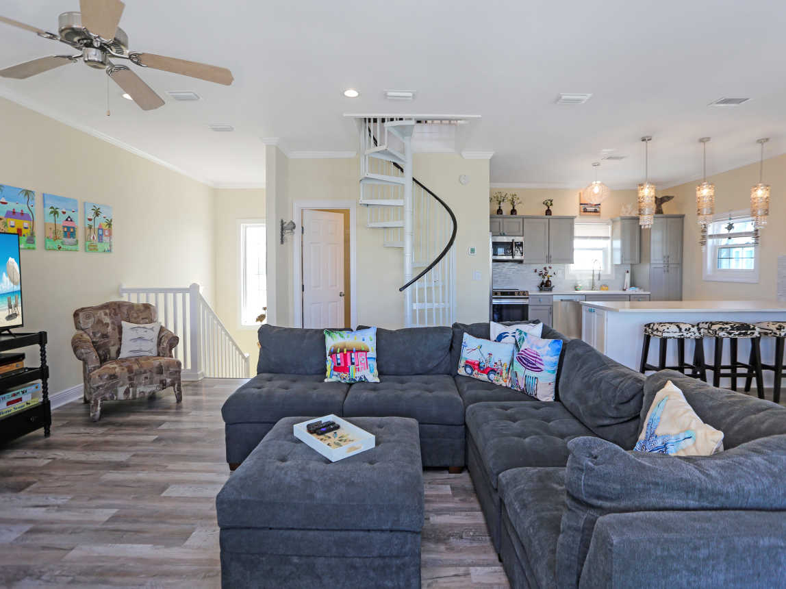 Living Room, Full Bath and Kitchen