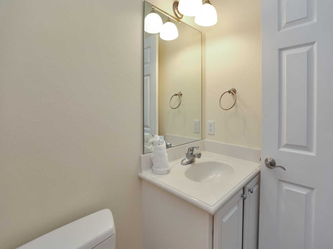 Main Floor Half Bath