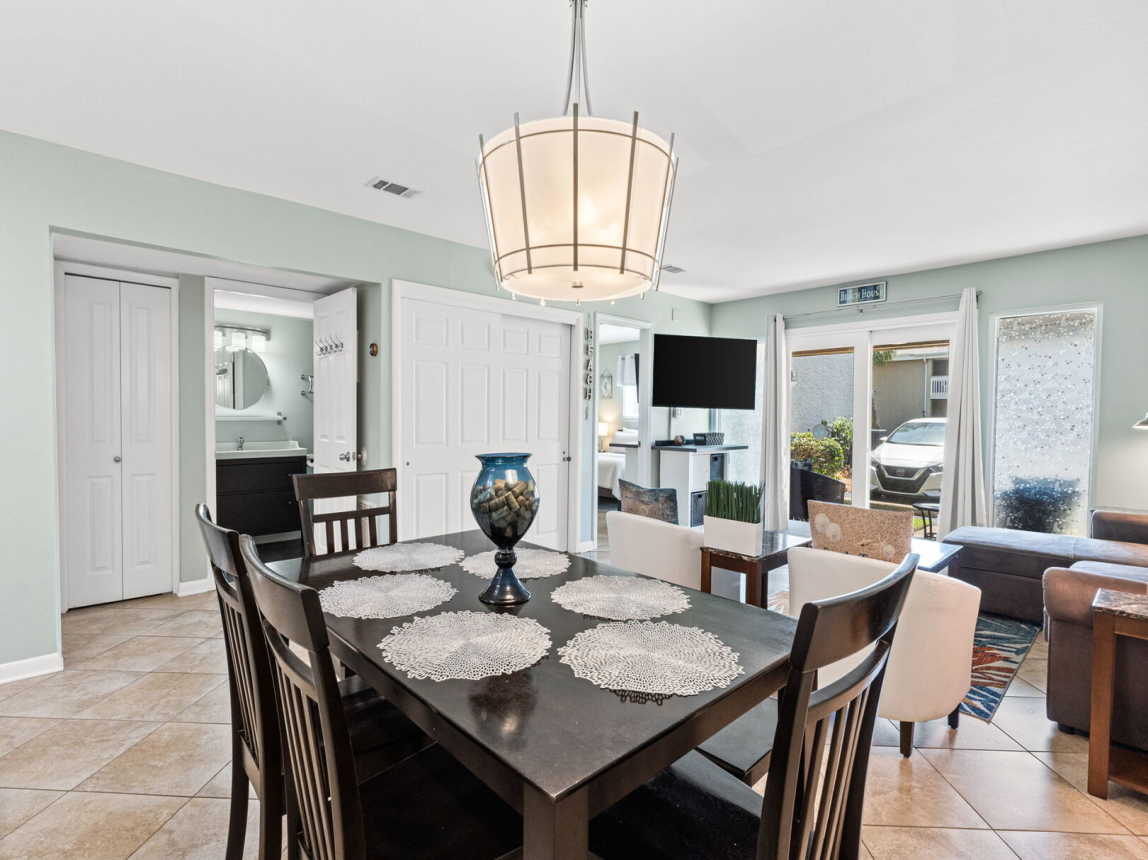 Dining table for 6 - guest bath in the background.