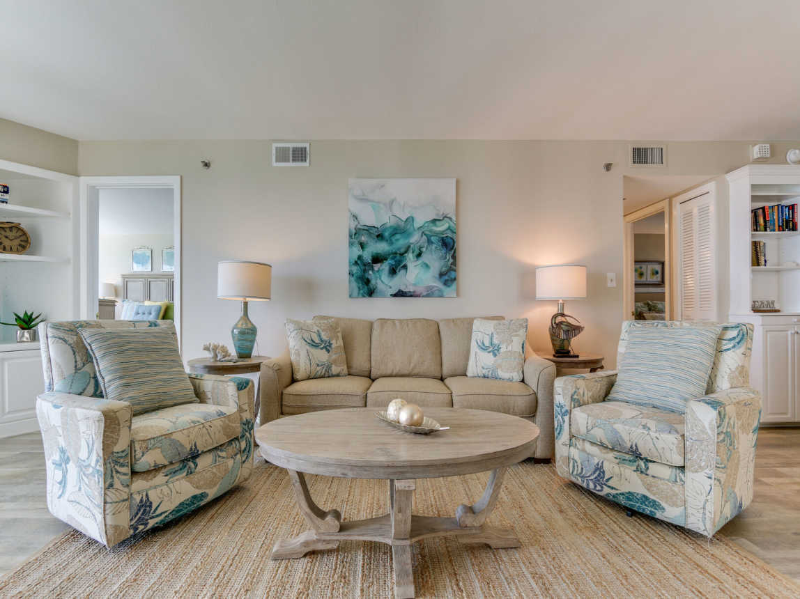 Cozy up in your living room at Shore Pleasure.
Queen sofa bed available - linens provided