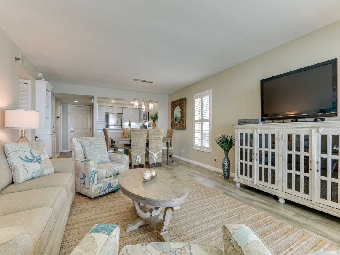 Open concept living area allows for plenty of space for everyone! Large flat screen TV with cable.