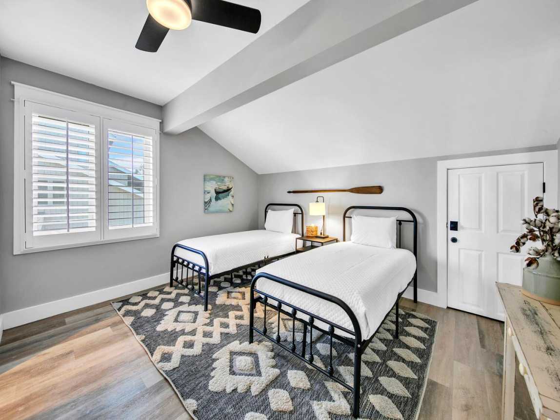 Guest Bedroom 1 Part 1 - Upstairs