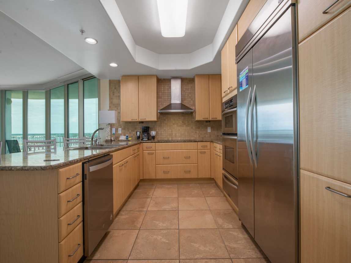 Caribe Resort D1102 Kitchen