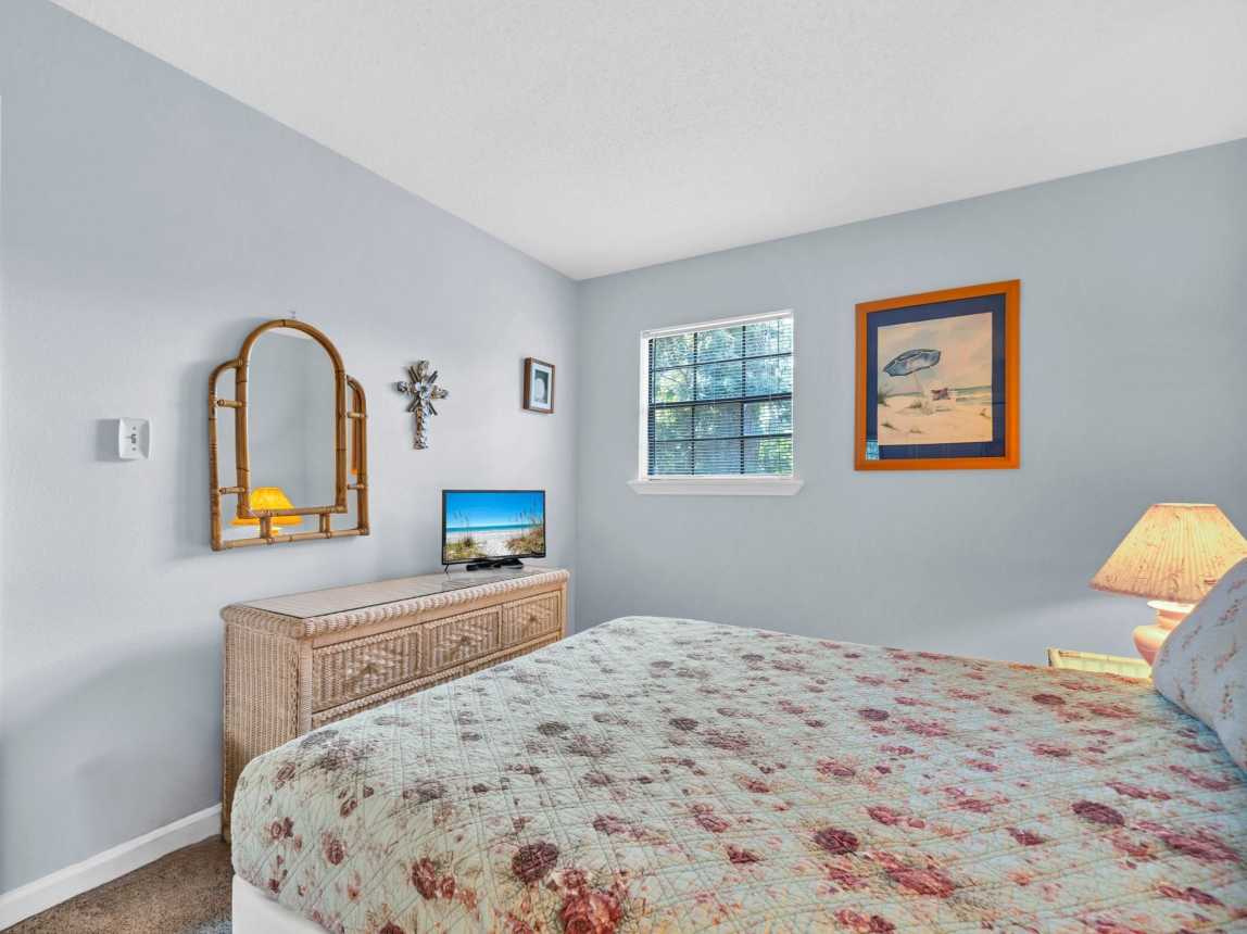 Guest Bedroom 1 Part 2