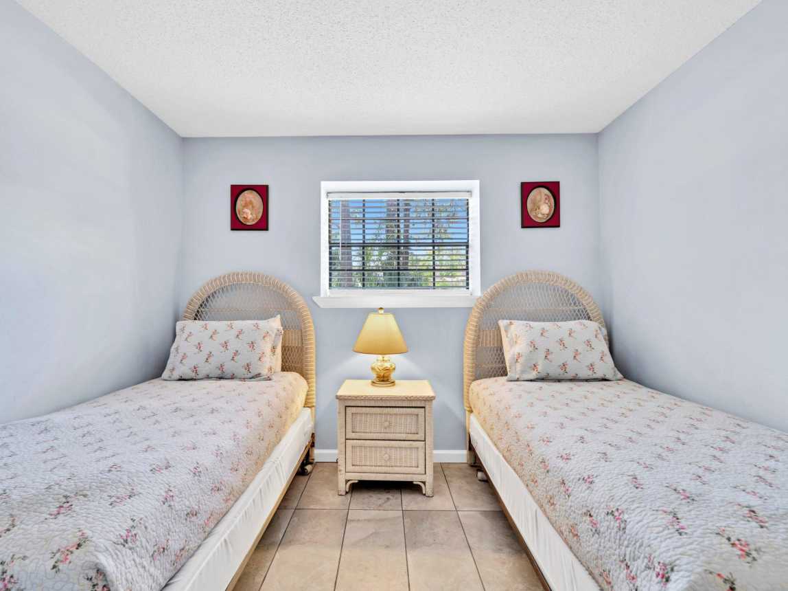 Guest Bedroom 2 Part 2