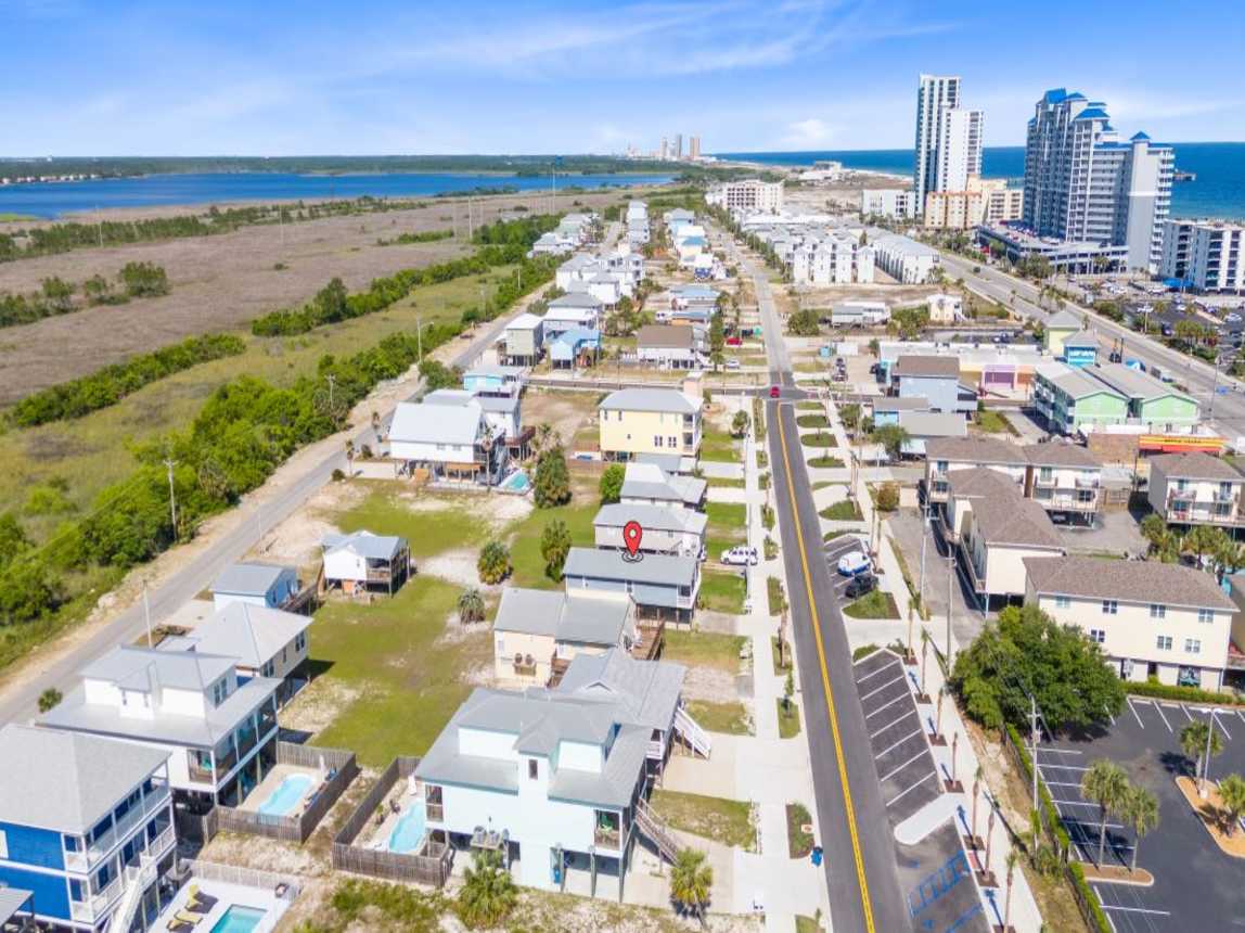 6 Take It EZ East Beach Gulf Shores