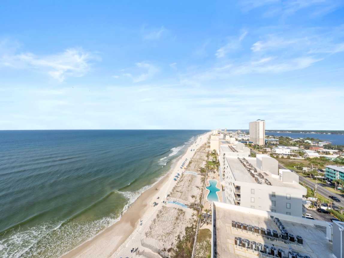 27 Crystal Shores West 1008 West Corner Views