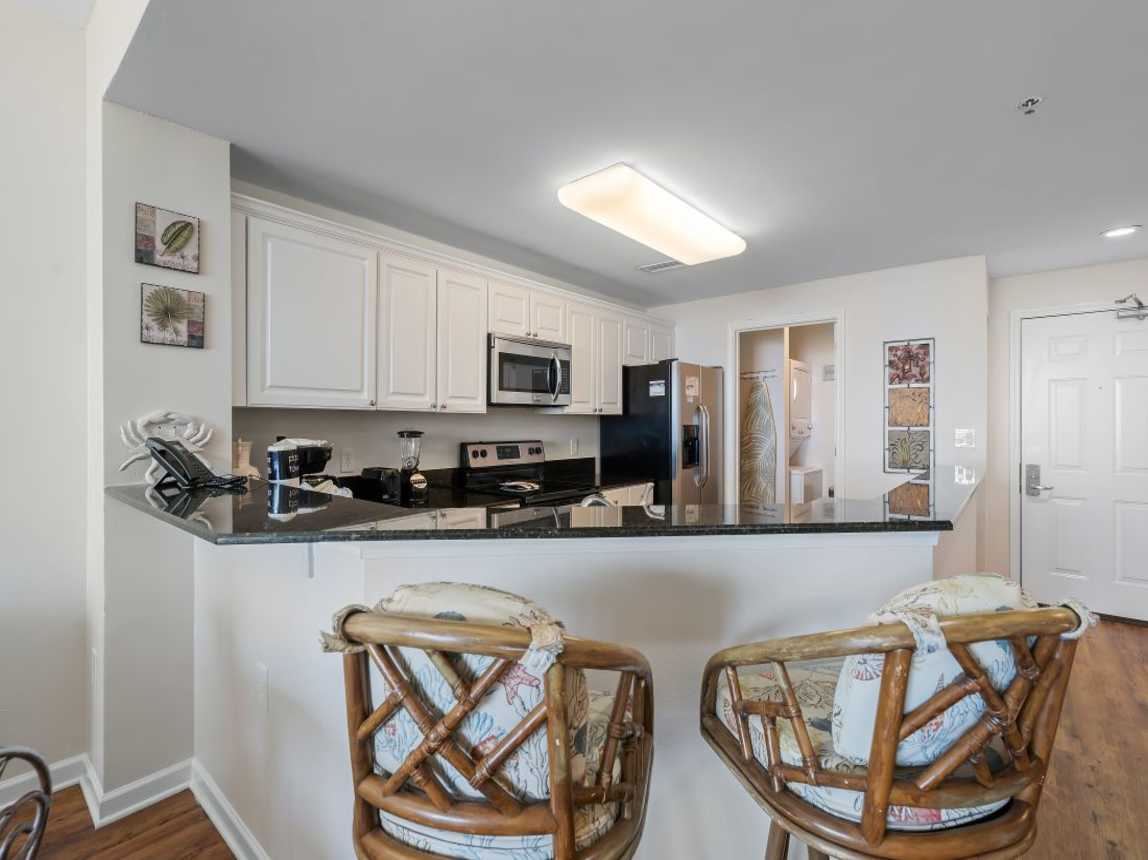 8 Beach Club 208C Kitchen