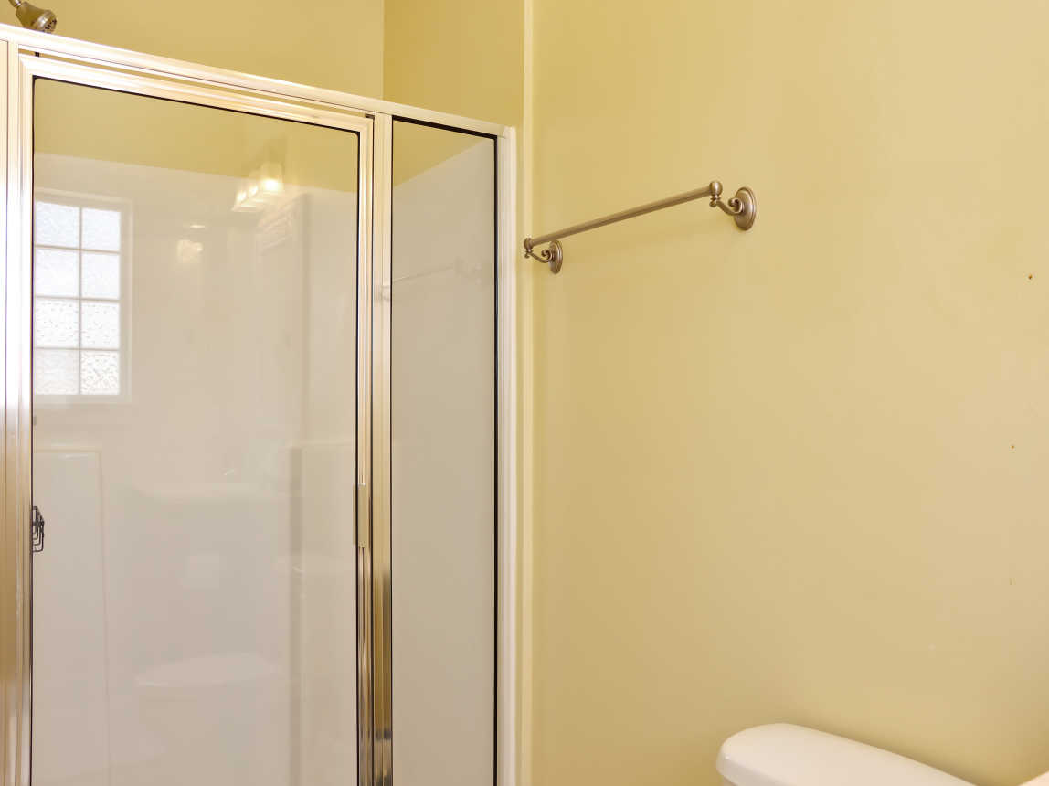 Bedroom 3 - Full Bath Shower