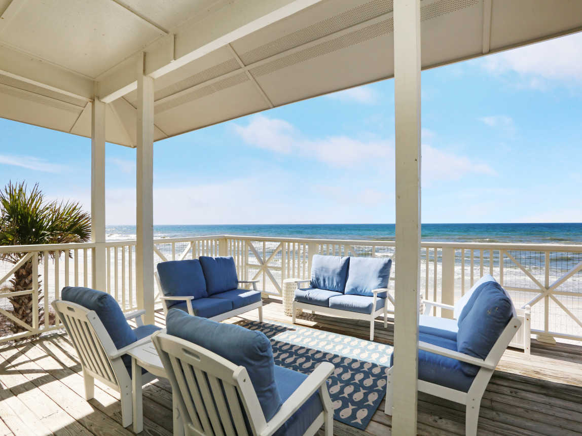 Southside Covered Gulf Front Deck Sitting Area