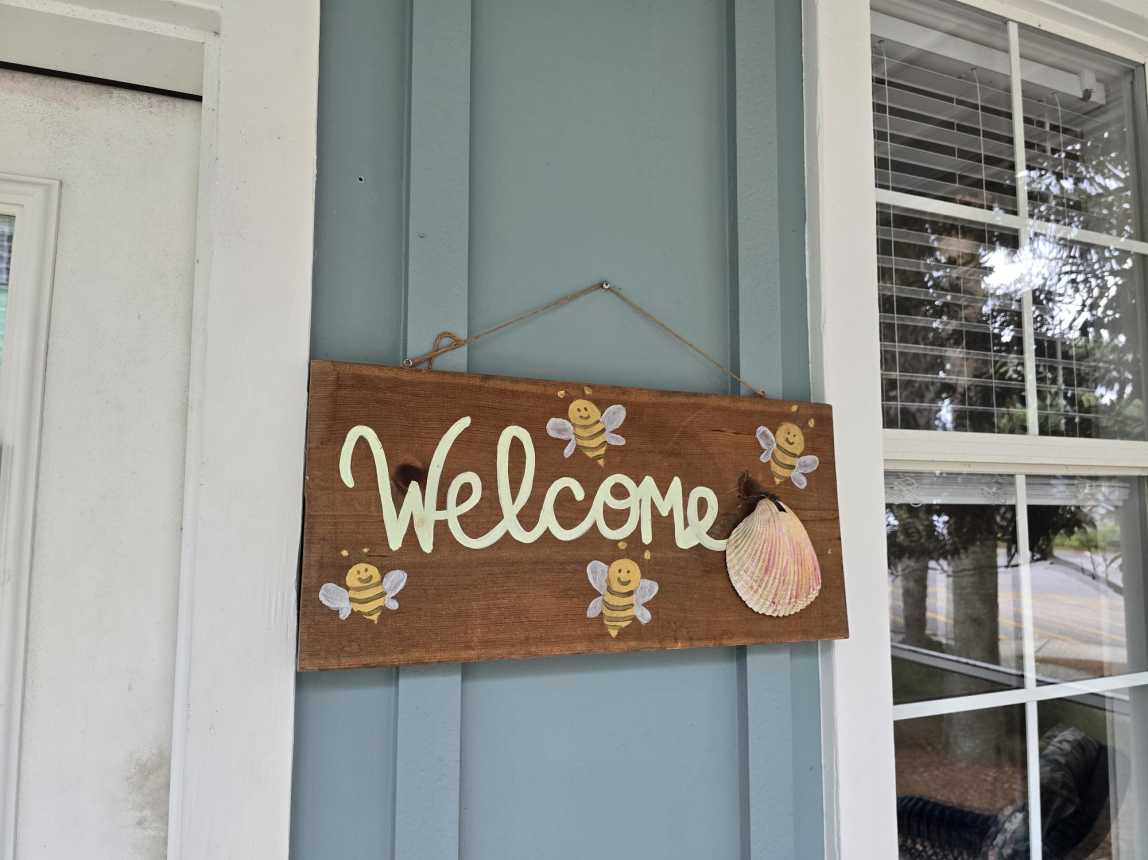 Welcome to The B's Knees