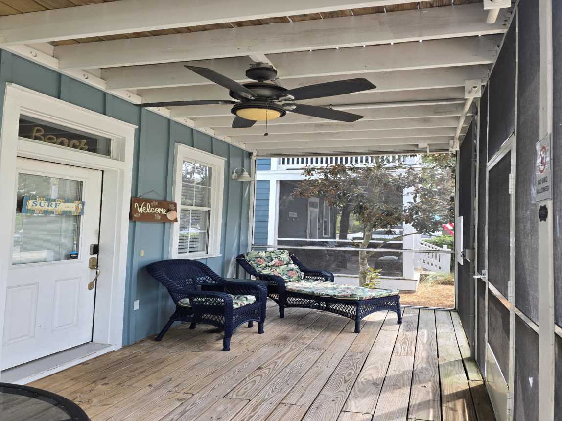 Ground Floor Screened Porch