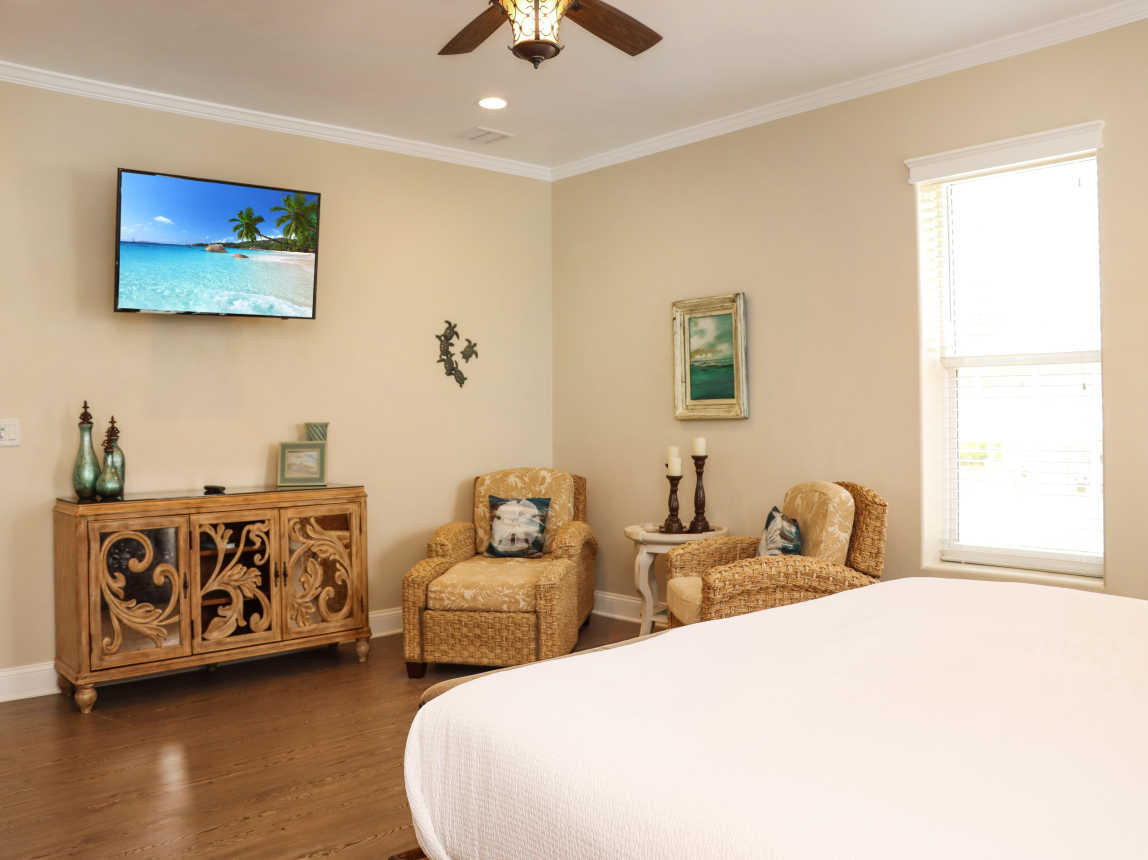 Bedroom 2 with Sitting Area