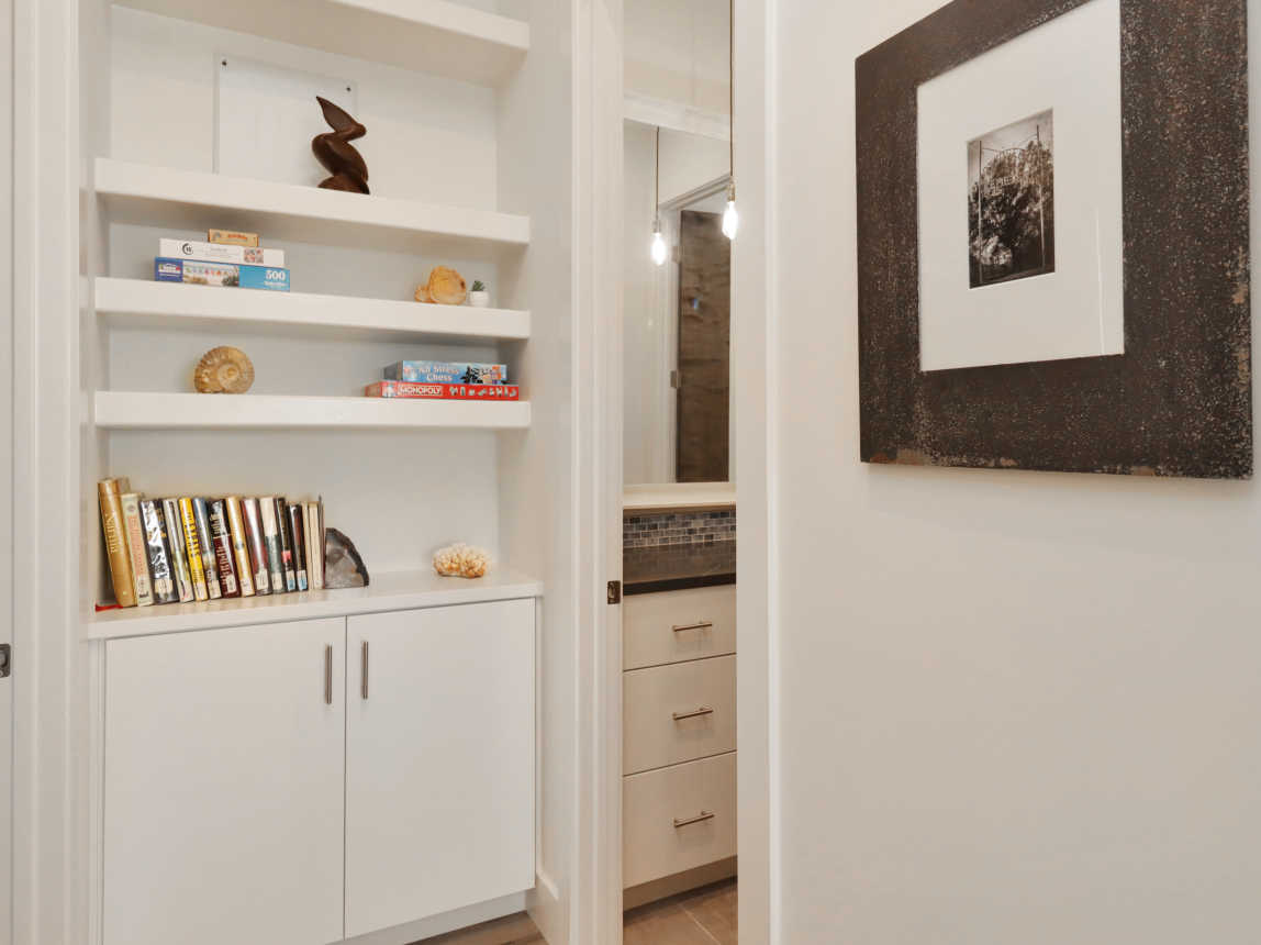 Main Floor Hallway with Full Bathroom