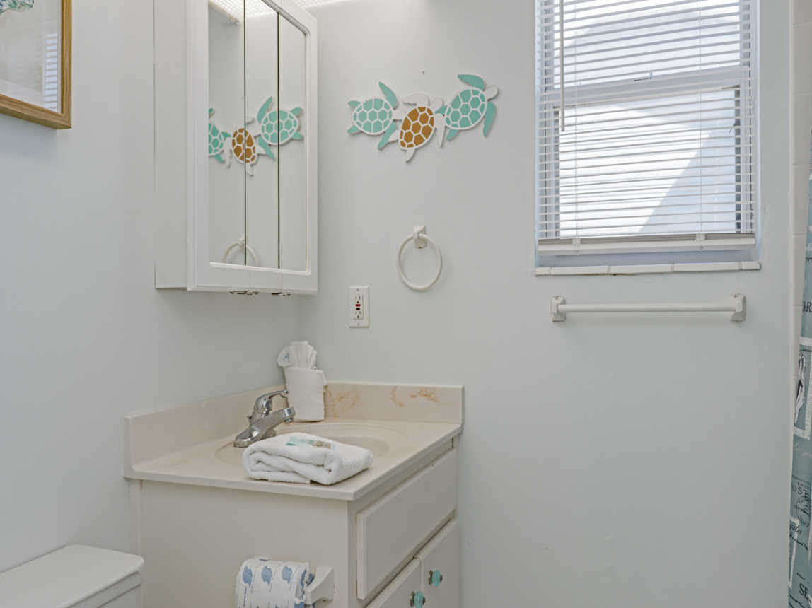 Full Bath on Main Floor