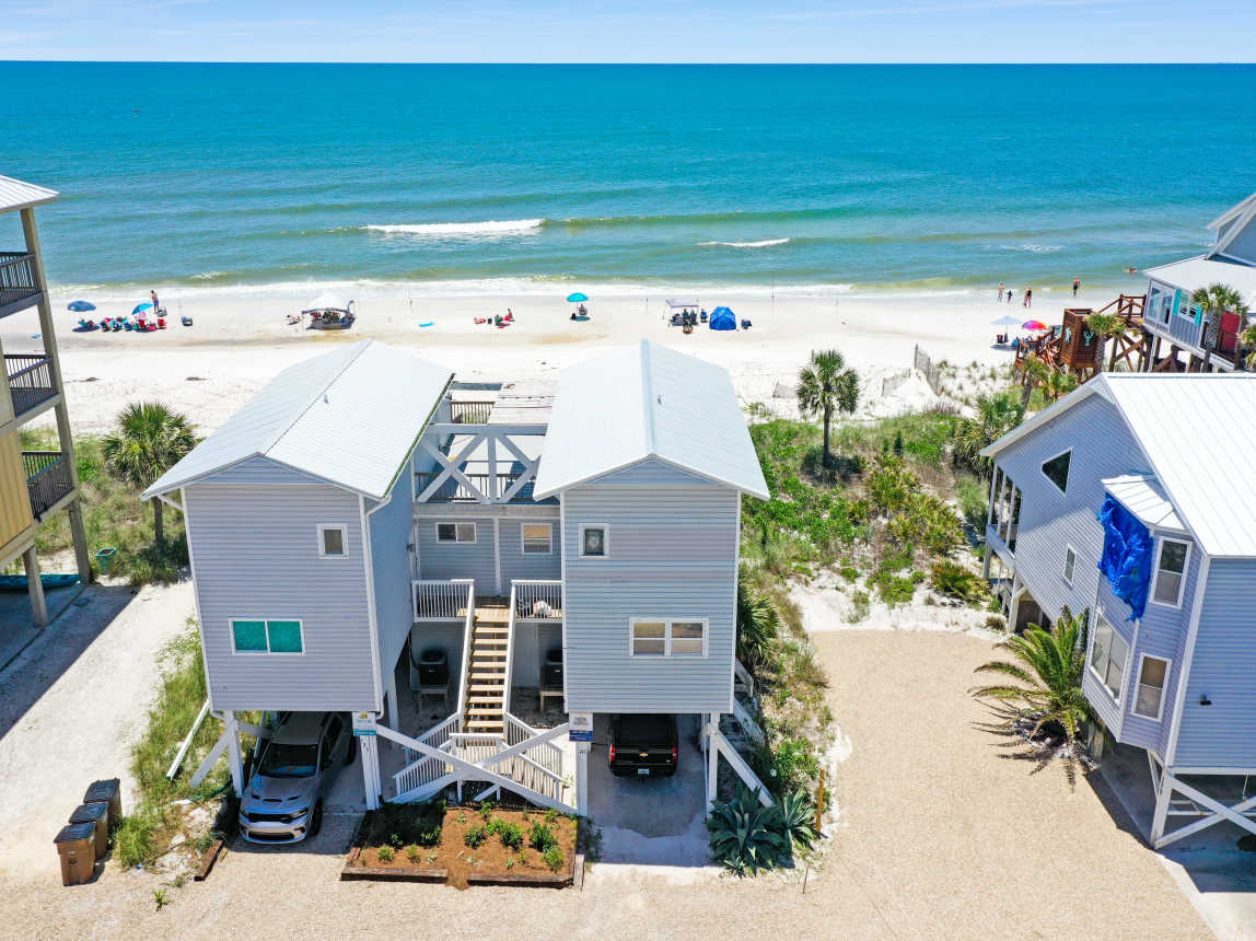 Beachfront Duplex - Northern Unit