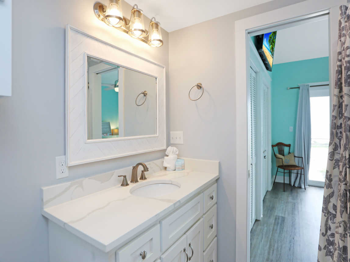 Bedroom 2 - Master Bath View into Bedroom