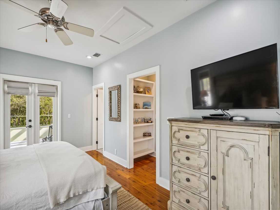 2nd Floor Primary Suite