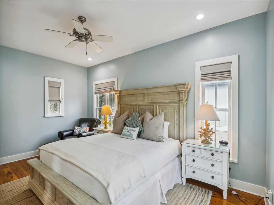 2nd Floor Primary Suite - King Size Bed