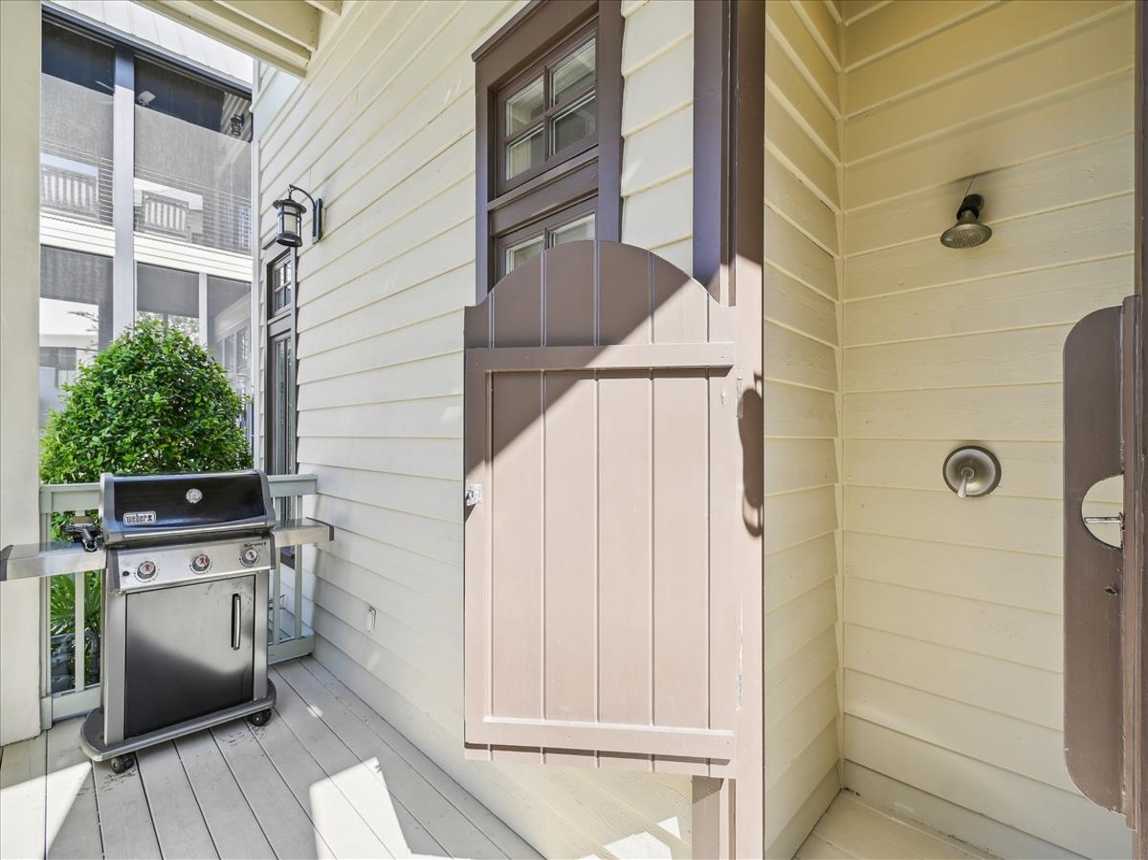 Outdoor Shower and Grill!