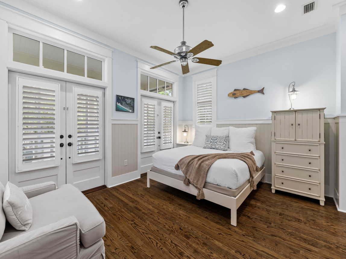 2nd Floor - King Guest Suite