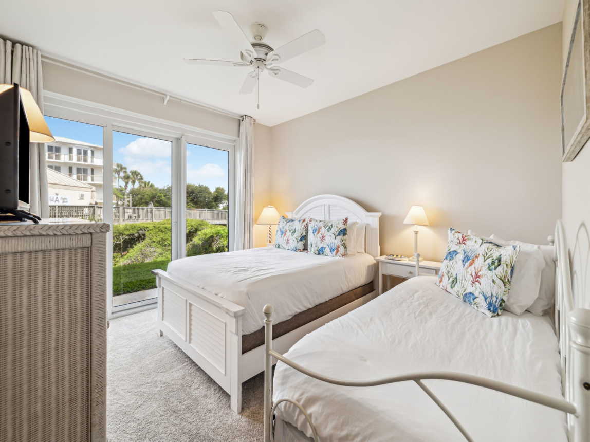 Queen Guest Suite with Twin Daybed