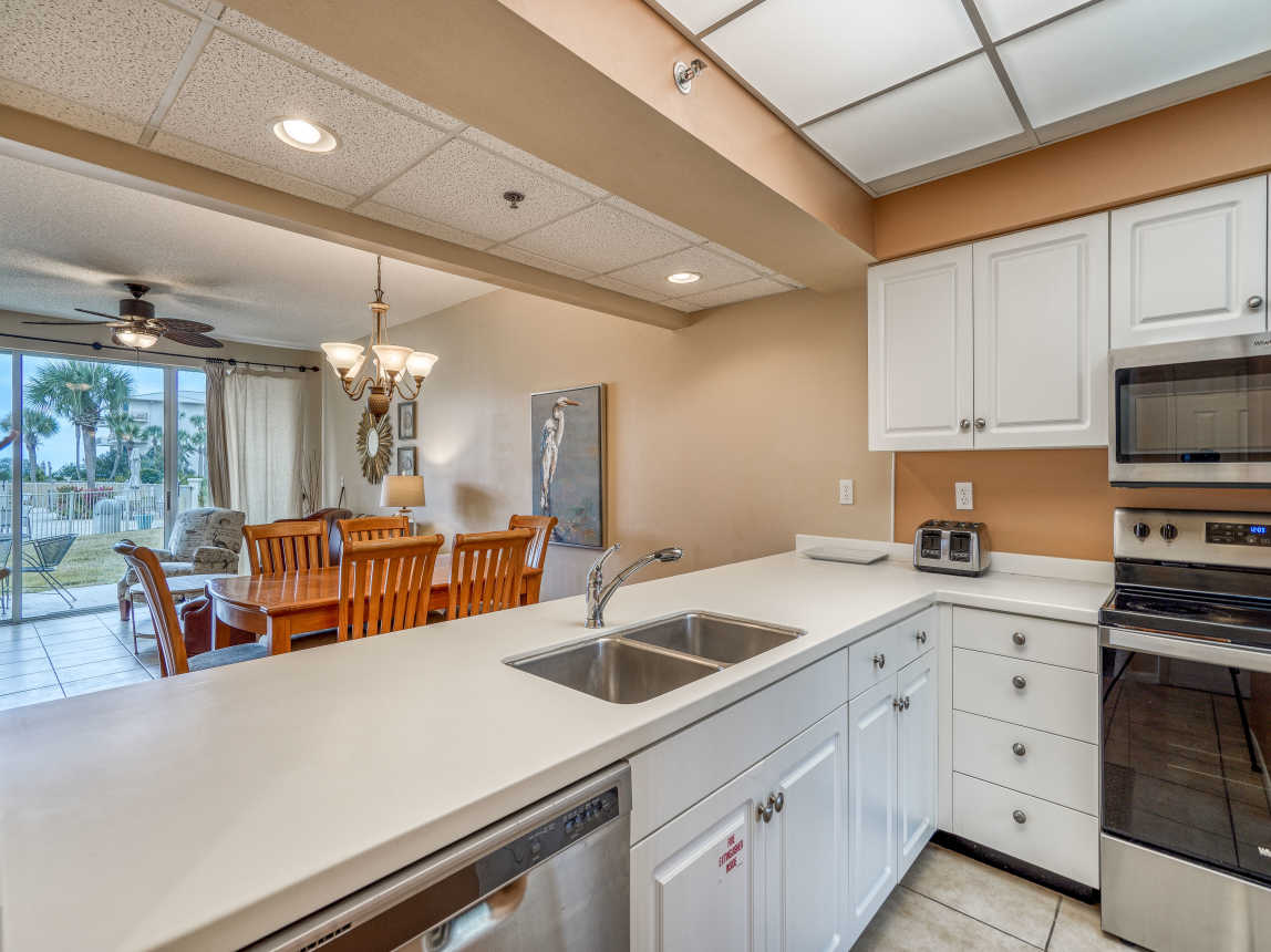 Fully Equipped & Spacious Kitchen