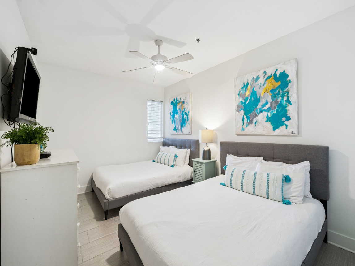 Queen Guest Suite - 2 Queen Beds