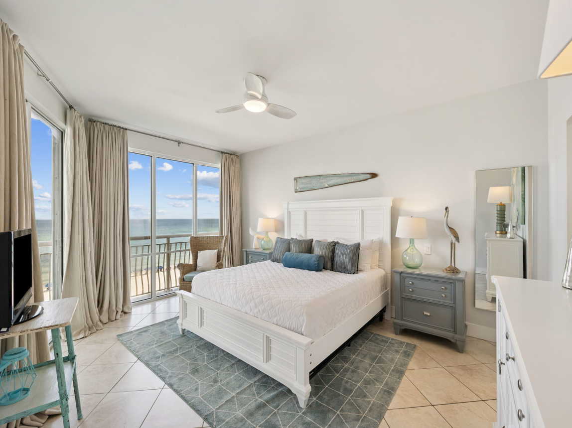 Primary King Suite - Gulf Front Luxury!