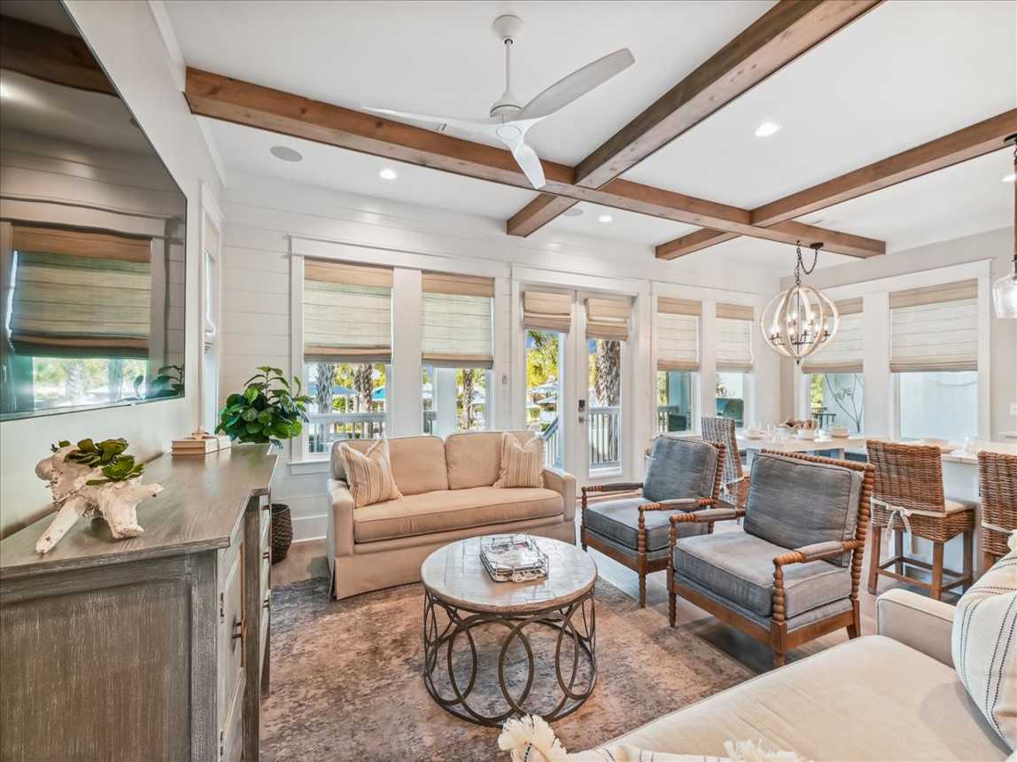 1st Floor Living Area - Ample Seating