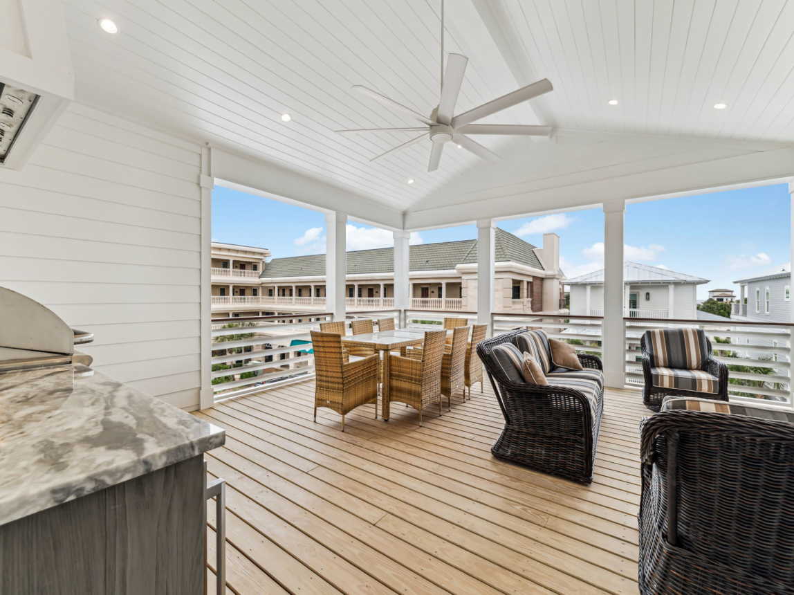 Expansive 3rd Floor Balcony - Perfect for Entertaining!