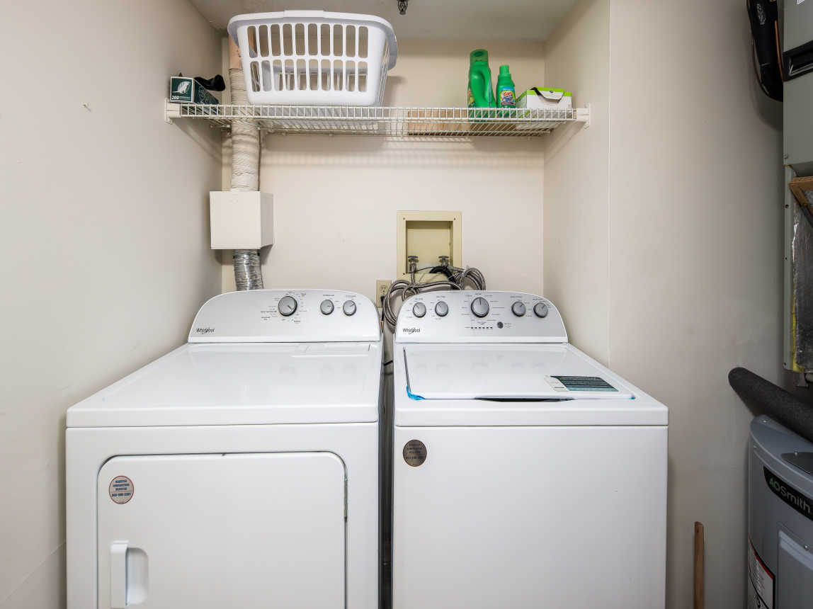 Full Size Washer & Dryer
