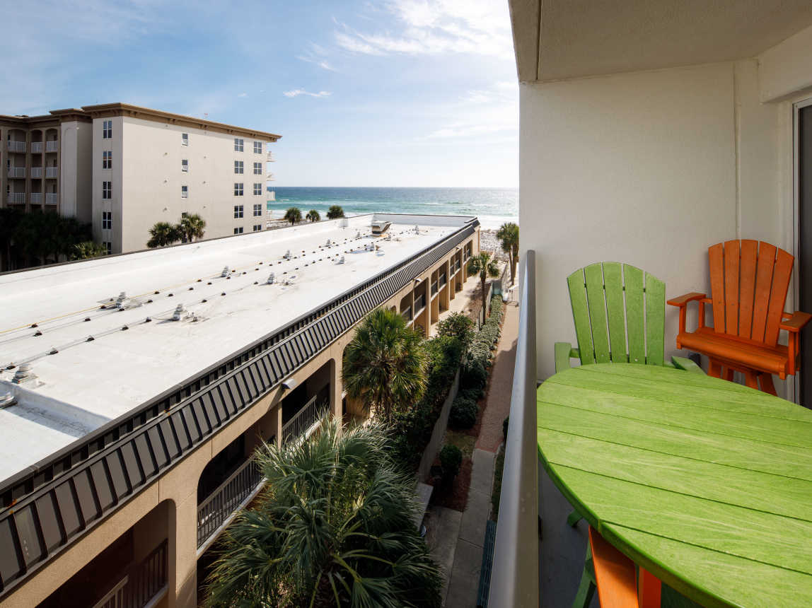 Partial views of The Gulf of Mexico from the balcony