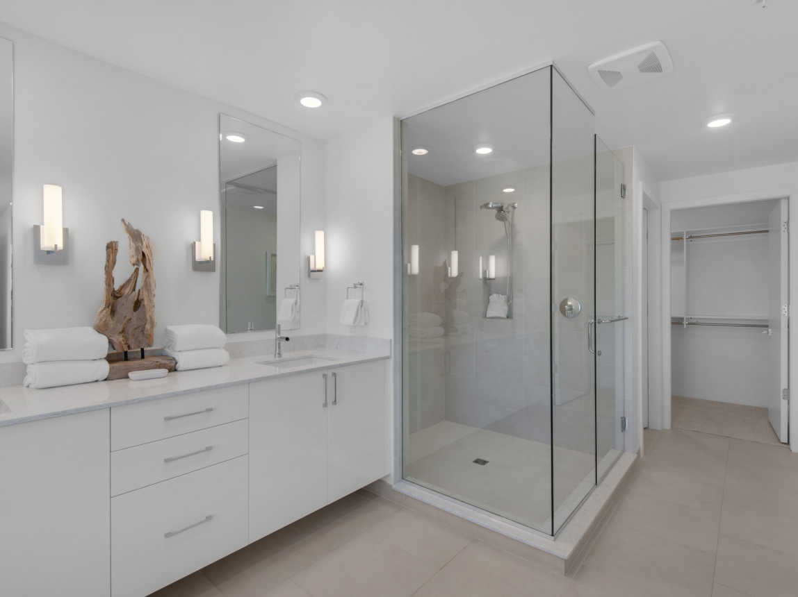 Bathroom 3 with Walk-In Shower and Closet