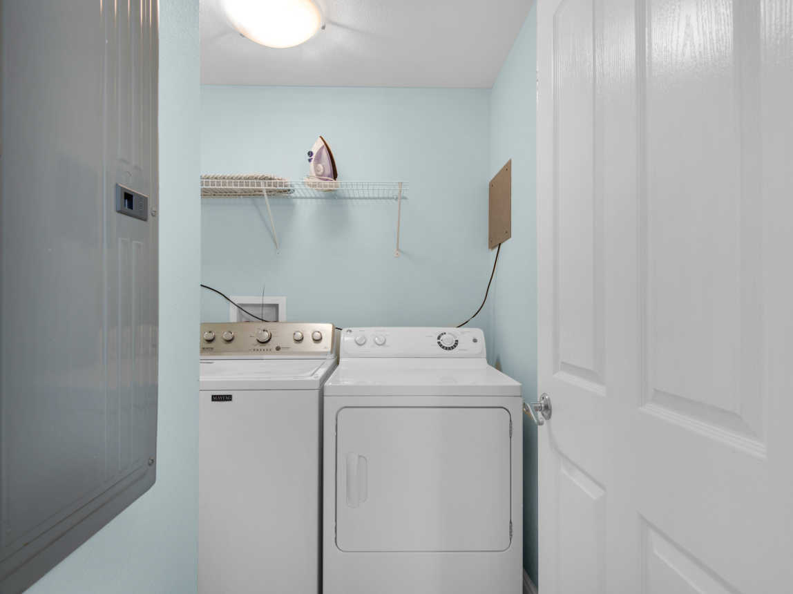 Convenient Laundry in Unit