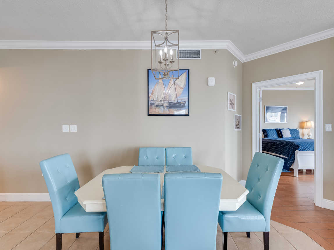 Elegant Coastal Dining