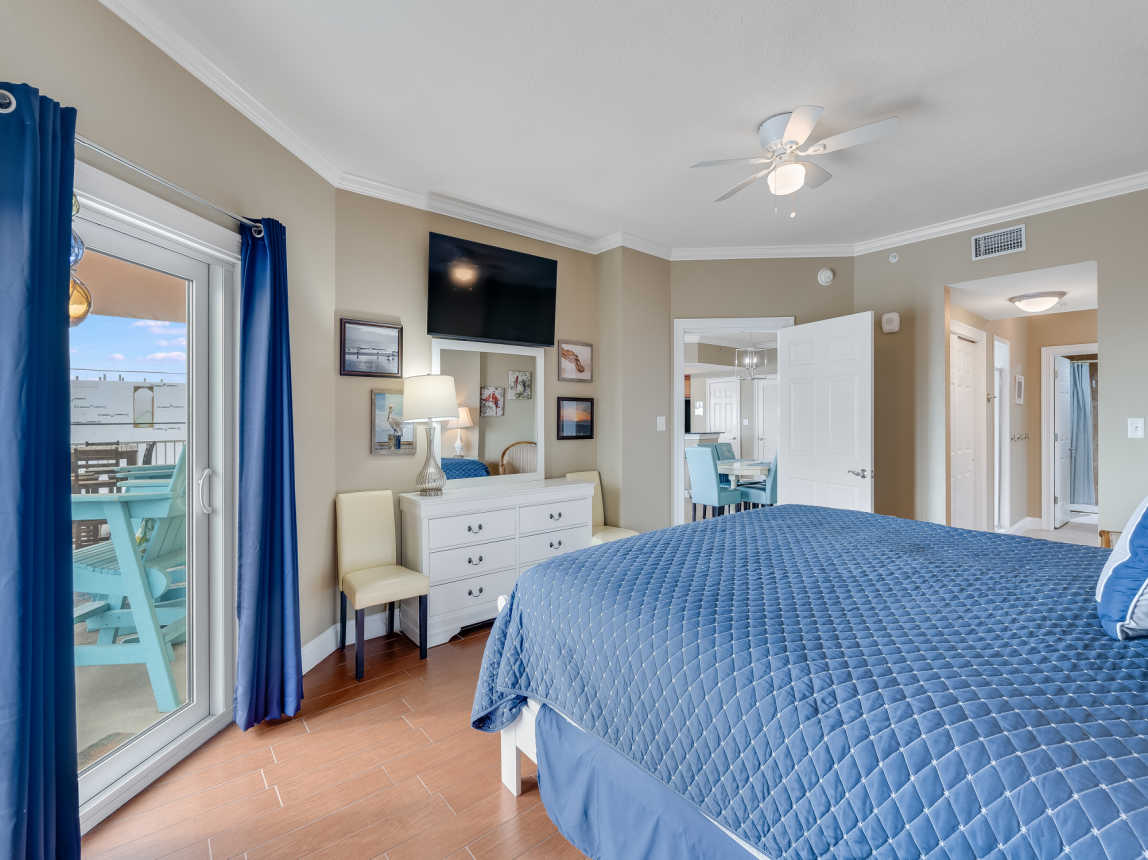 Convenient Laundry Space