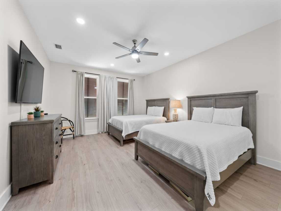 16 Lil J's Getaway Bedroom 2