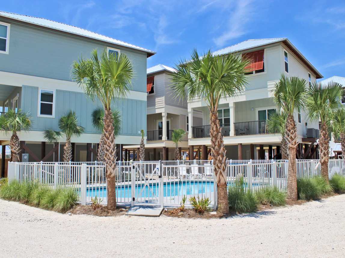 1 - Community Pool (1)